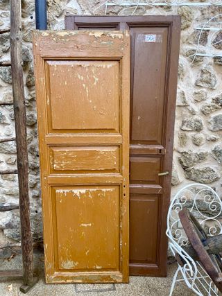 Puertas antigua de interior de cuarterones