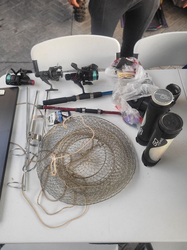 Pack pesca cañas y artículos de pesca