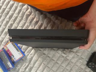 Ps4 con 2 mandos