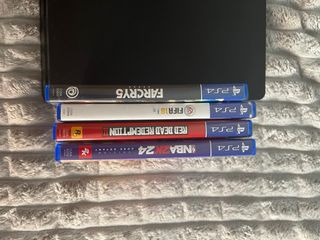 Ps4 con 2 mandos