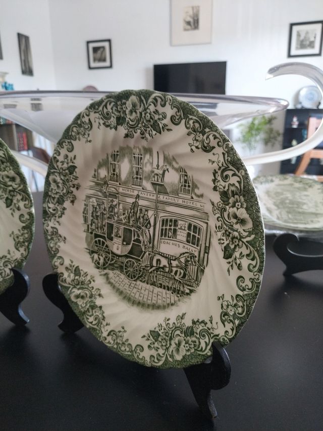 Antiguos par de platos Johnson & br