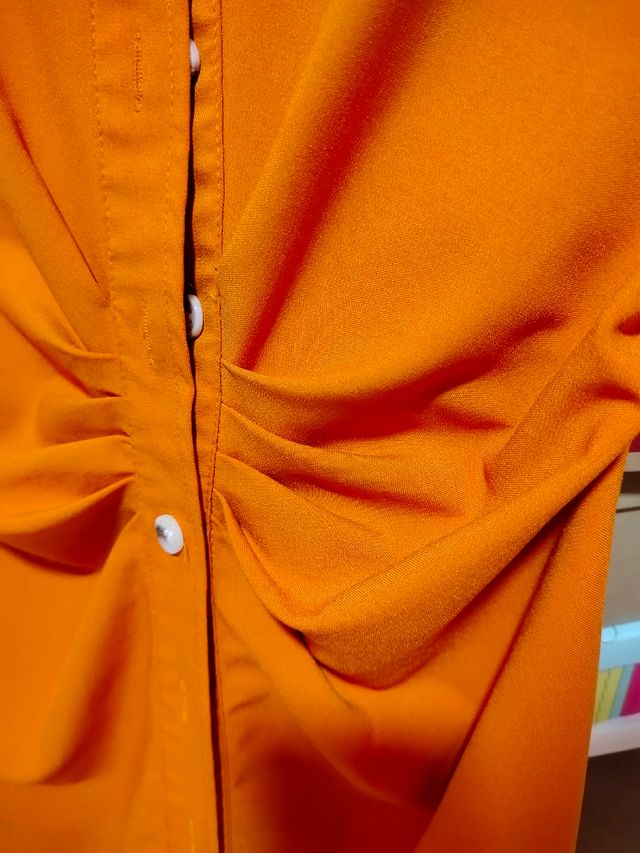 Vestido midi naranja