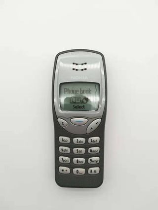 NOKIA 3210