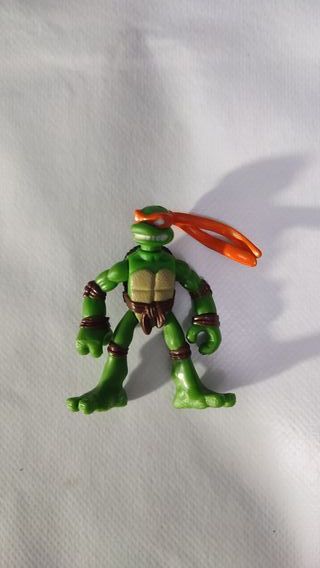 FIGURA 6,5CM MICHELANGELO DE LAS TORTUGAS NINJA 🍕