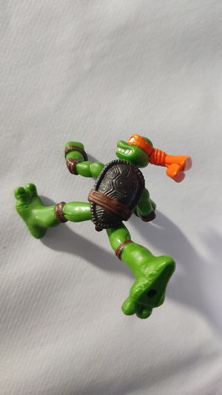 FIGURA 6,5CM MICHELANGELO DE LAS TORTUGAS NINJA 🍕