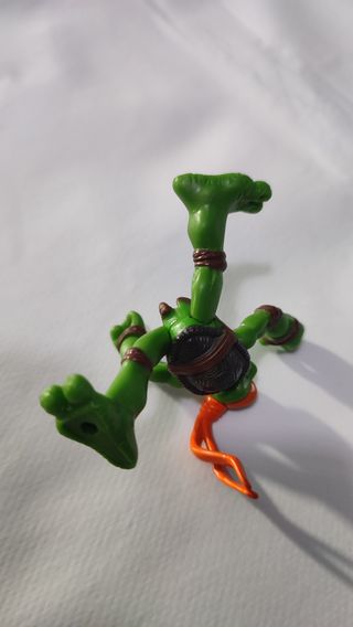 FIGURA 6,5CM MICHELANGELO DE LAS TORTUGAS NINJA 🍕