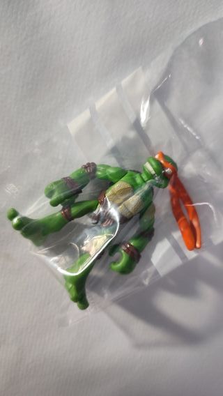 FIGURA 6,5CM MICHELANGELO DE LAS TORTUGAS NINJA 🍕