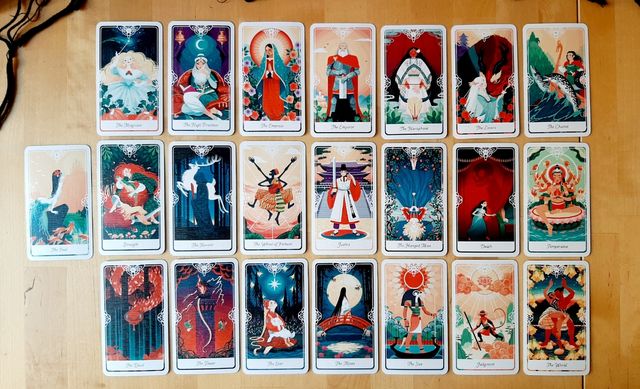 Tarot of the Divine - Yoshi Yoshitani