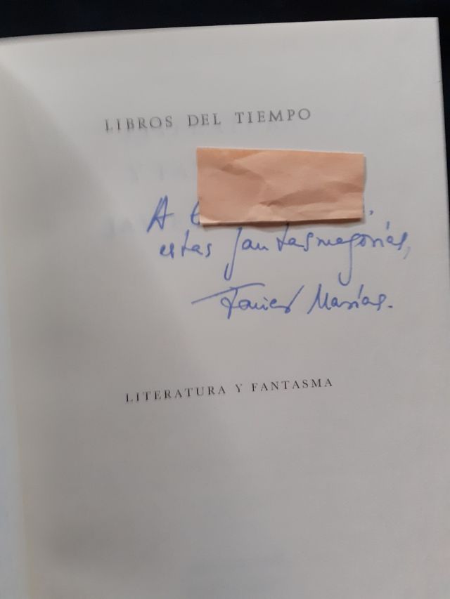 J. Marías, firmado y dedicado