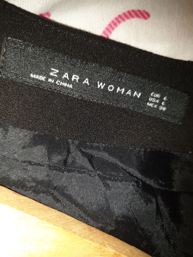 Vestido negro Zara L