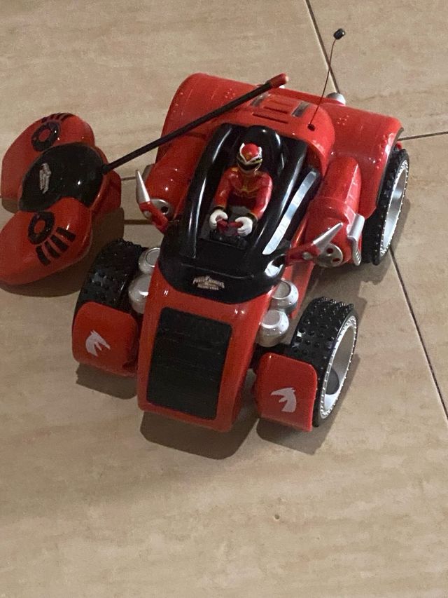 Coche teledirigido Power Ranger