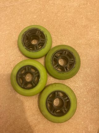 8 Ruedas 85 patines de velocidad