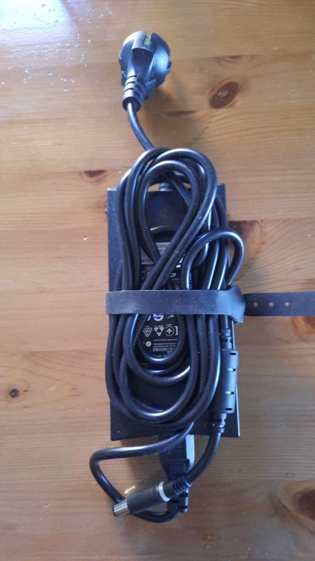 Cargador original DELL 130W - 19,5V - 6,7A