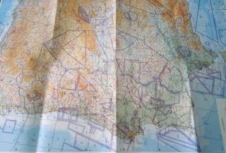 Lote cartas de navegación aérea