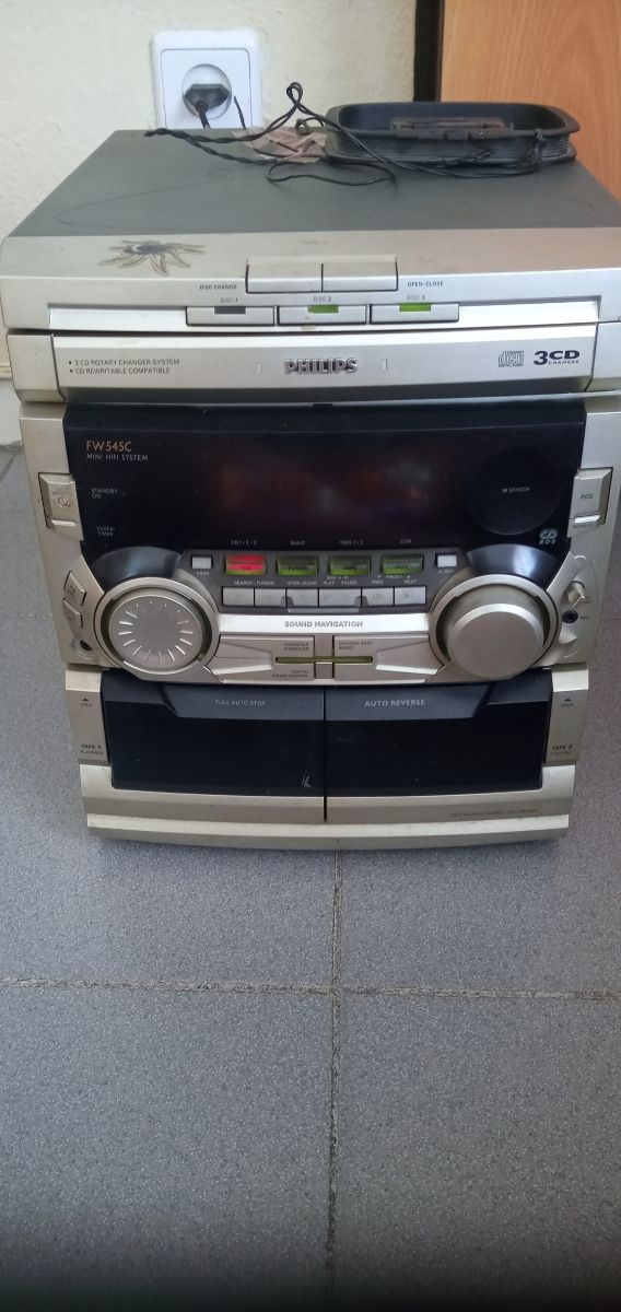 Cadena PHILIPS de musica