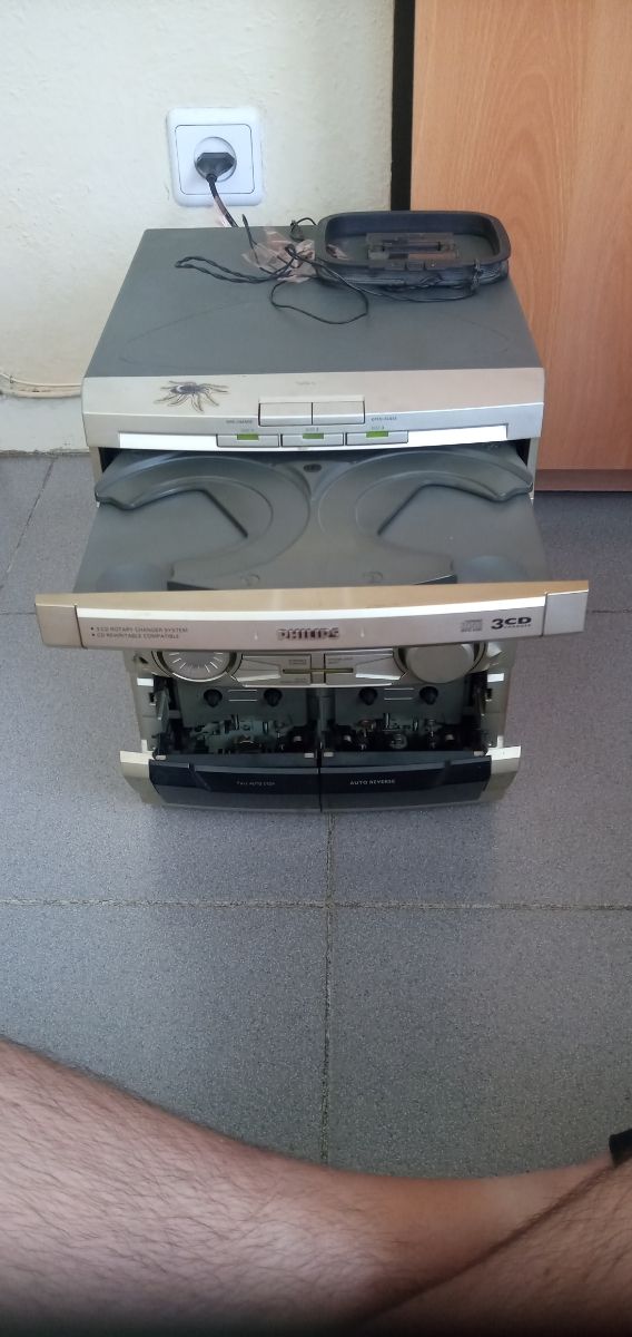 Cadena PHILIPS de musica