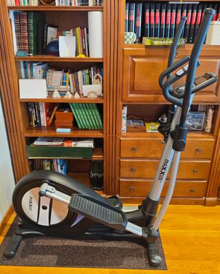 Maquina entrenamiento elíptica 