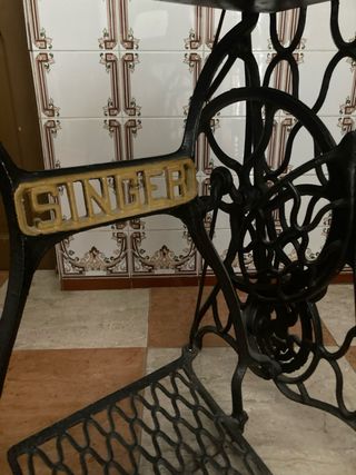Máquina de coser singer