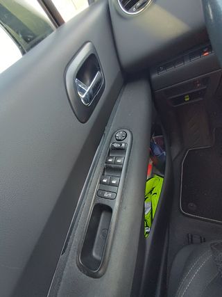 Peugeot 3008 2014