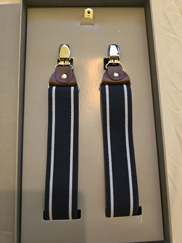 Tirantes sin estrenar