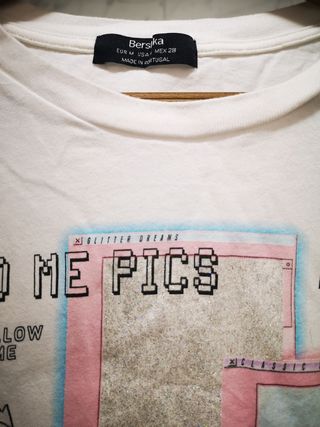 Camiseta corta y ancha Bershka 