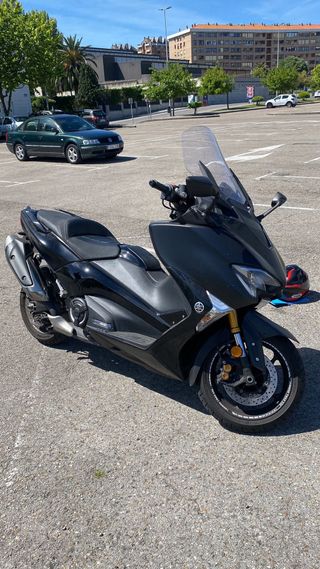 Yamaha tmax sx 2019