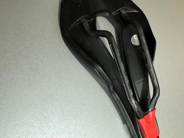 Selim Selle Italia WATT SUPERFLOW - novo