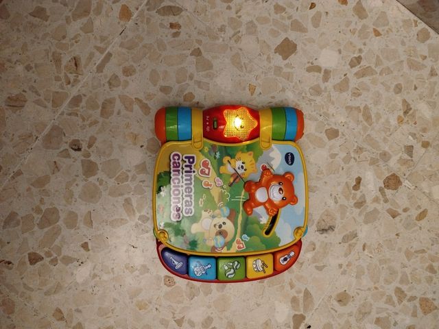 Giocattoli, libri, intrattenimento