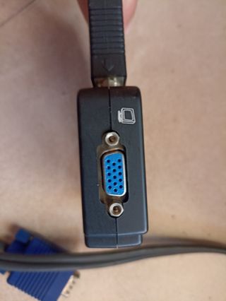 CONMUTADOR CONCEPTRONIC KVM 2 VGA 2 PCS