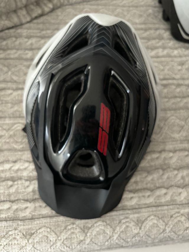 Casco d bici