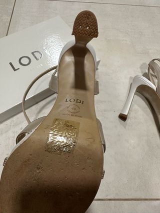 Novia pedrería blanco roto