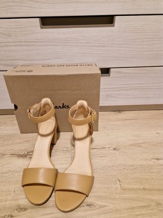 Sandalias Clarks talla 38