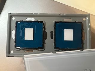 Interruptor doble táctil