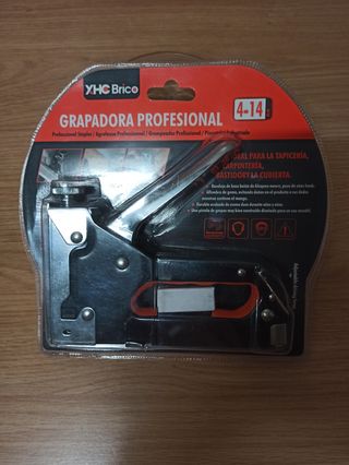Grapadora profesional y grapas