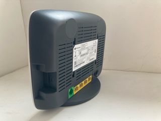 ROUTER INALAMBRICO UTILIZABLE CON MOVISTAR.