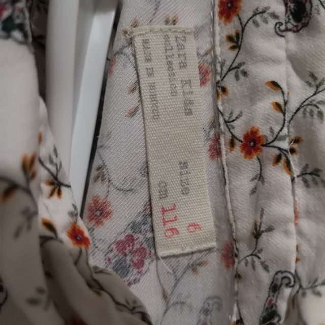 Precioso vestido niña Zara, mire