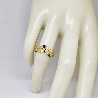 Anillo Oro 18K Con Cuarzo Verde y Azul