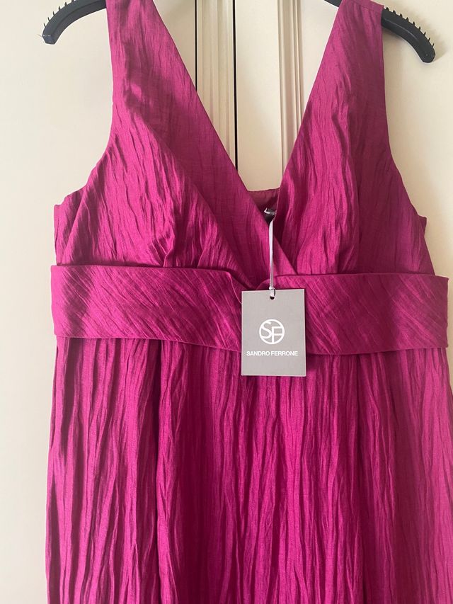 Vestido firma Sandro Ferrano