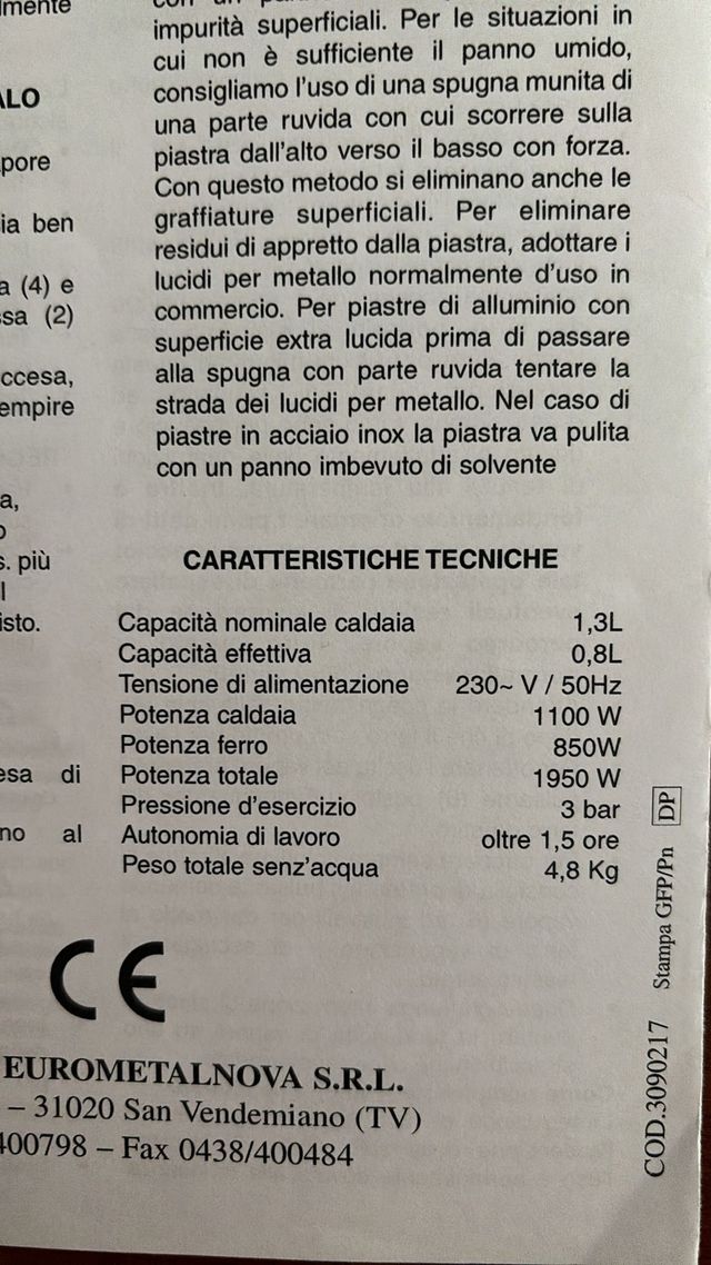 Ferro da stiro a vapore