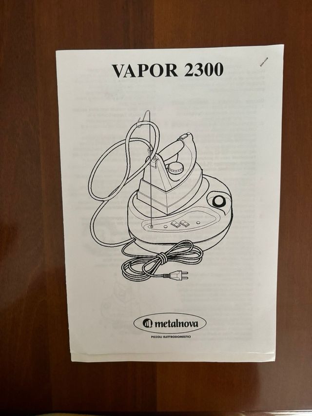 Ferro da stiro a vapore