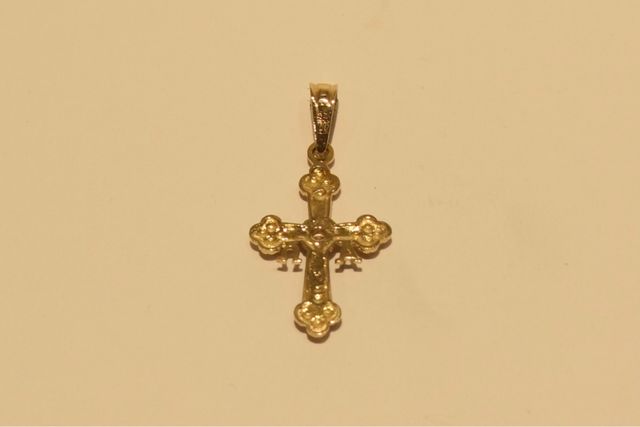 CRUZ DE ORO 18K/3.1Gr