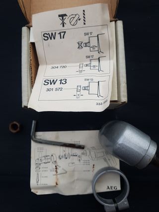 Cabezal angular de taladro modelo AEG WB 707.