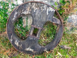Ruedas de carro antiguas