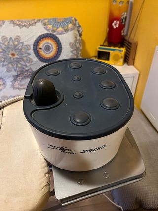 Ferro da stiro con asse