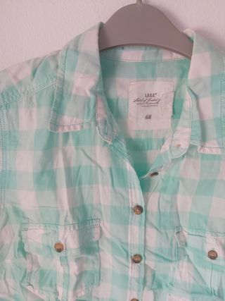 Camisa de cuadros verde, de HyM