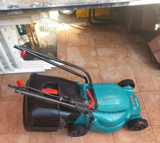 Cortacésped Bosch Rotak 320
