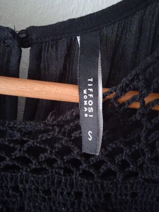 Blusa negra Tiffosi