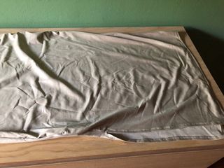 Vestido sin tirantes dorado