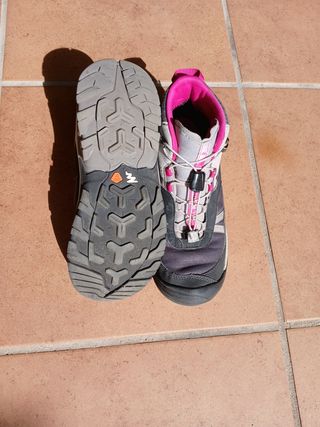 Botas de Montaña Impermeables Talla 35