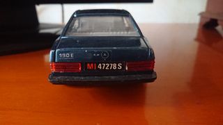Mercedes 190e polistil 1:25 modellino